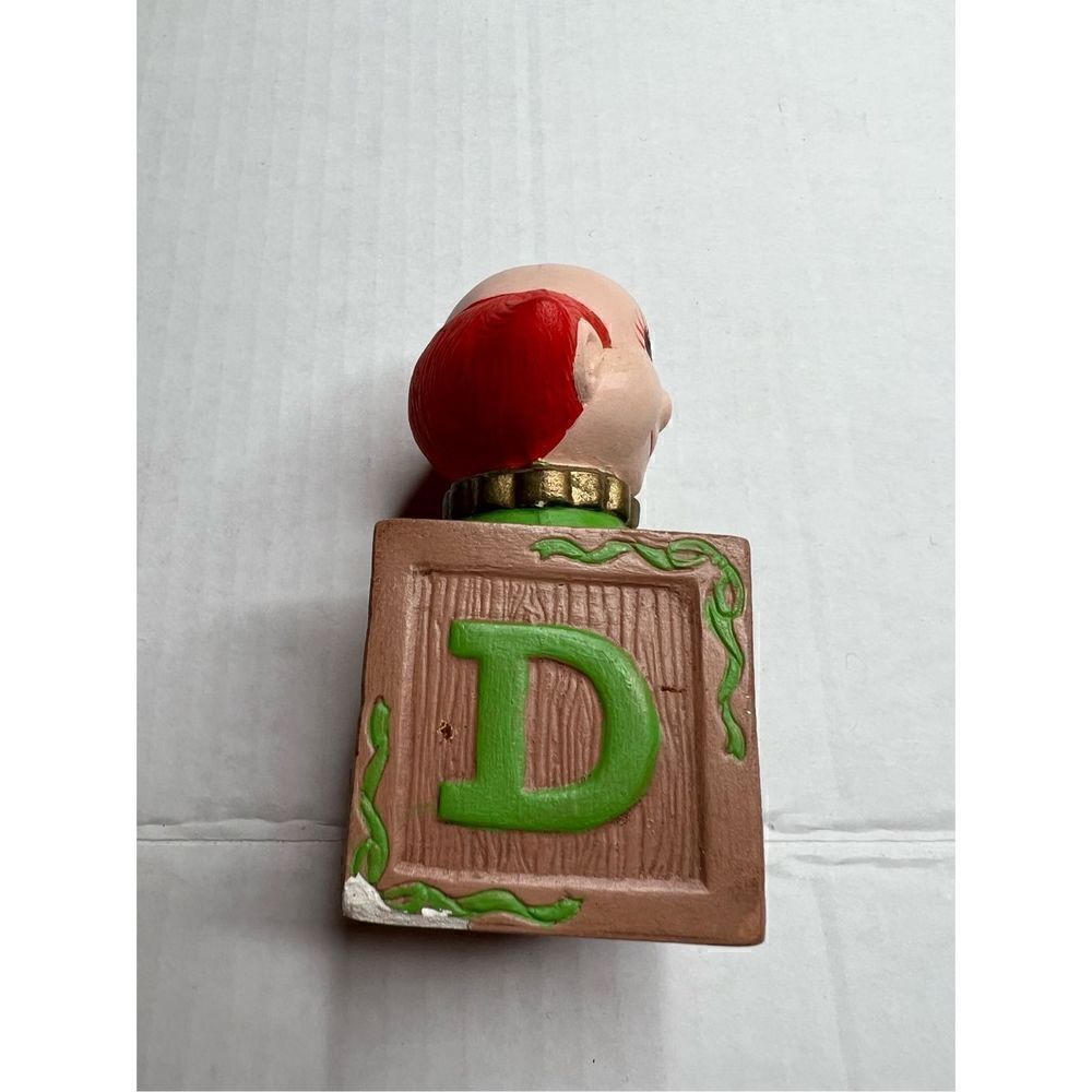Vintage clown in alphabet block - Picture 5 of 10